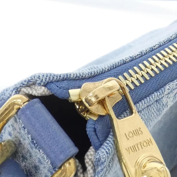 Loius Vuitton Denim Damier Limited Ed. Large Pouch - COA included - Picture 12 of 16